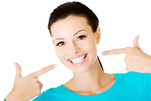 How Long Should You Wear Teeth Whitening Trays From A Dentist?
